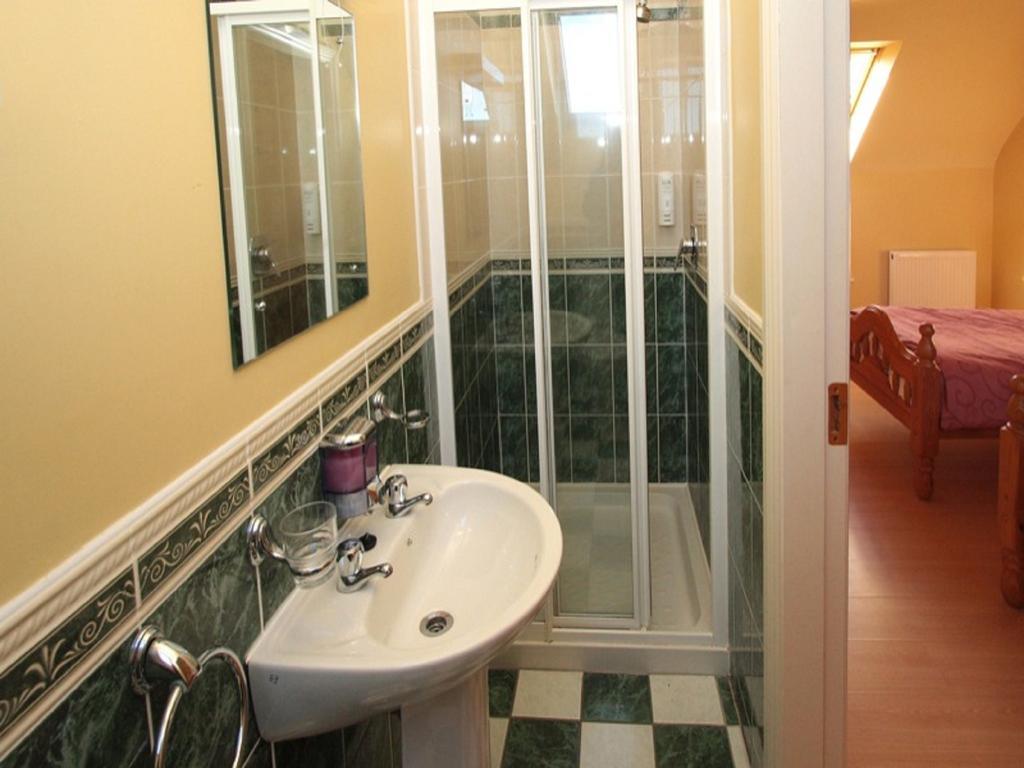 Tralee Bay Holiday Village Castlegregory Bilik gambar